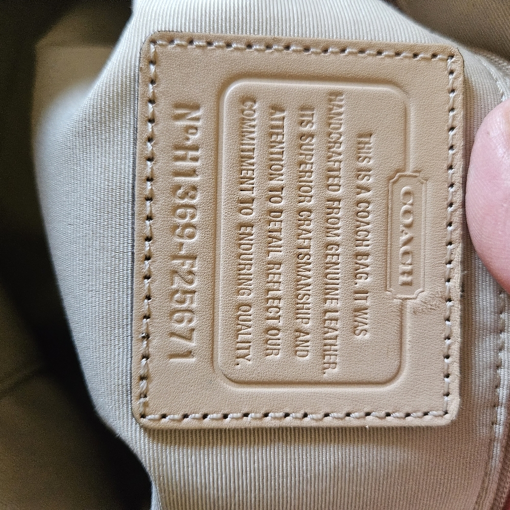 Coach Handbag - Picture 5 of 5